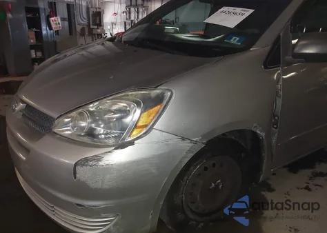 2005 Toyota Sienna Le z USA, uszkodzony, nr VIN 5TDZA23C55S354574